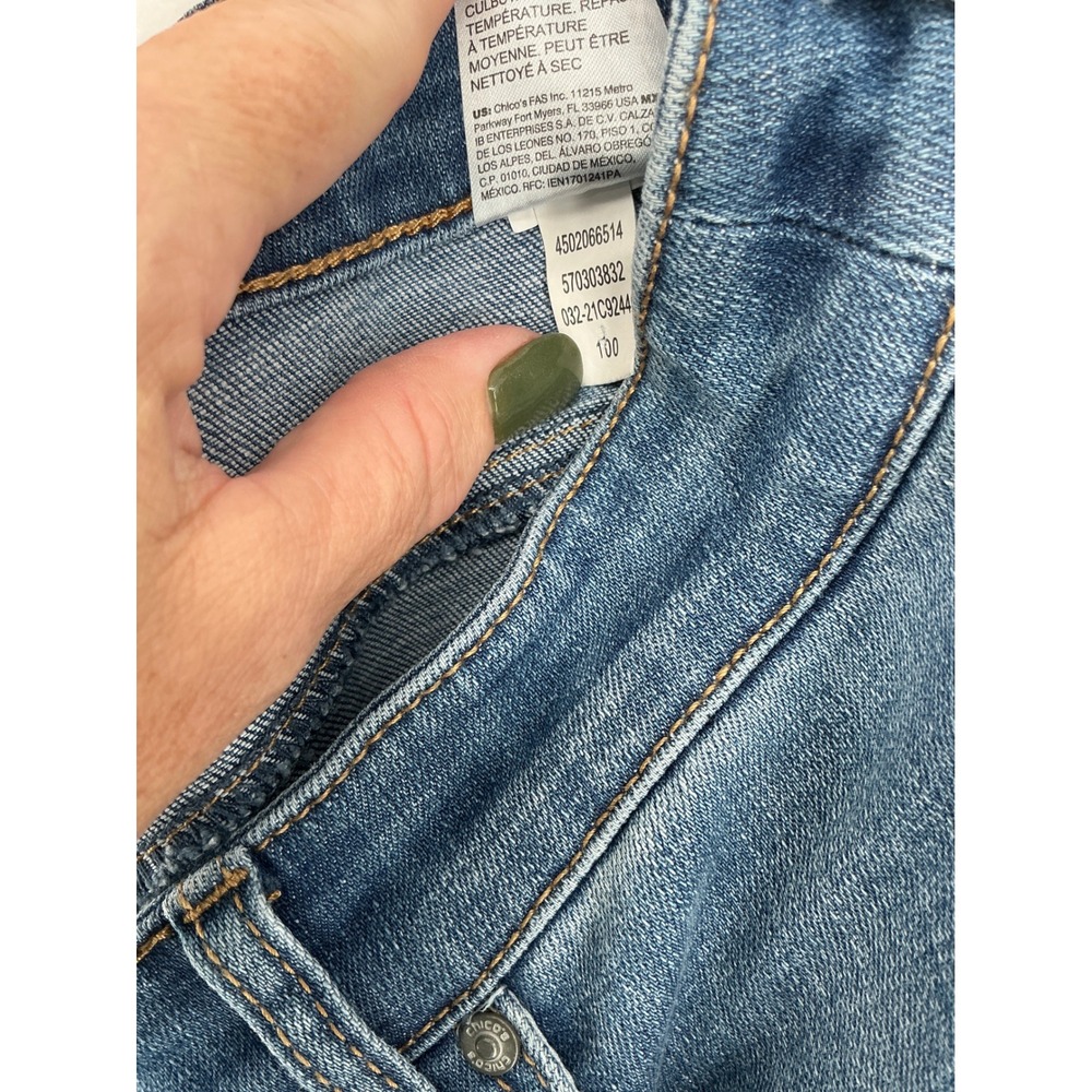 Chico's Girlfriend Ankle Jeans Women 1 Blue So Slimming Floral Embroidered Cuff - Picture 10 of 11